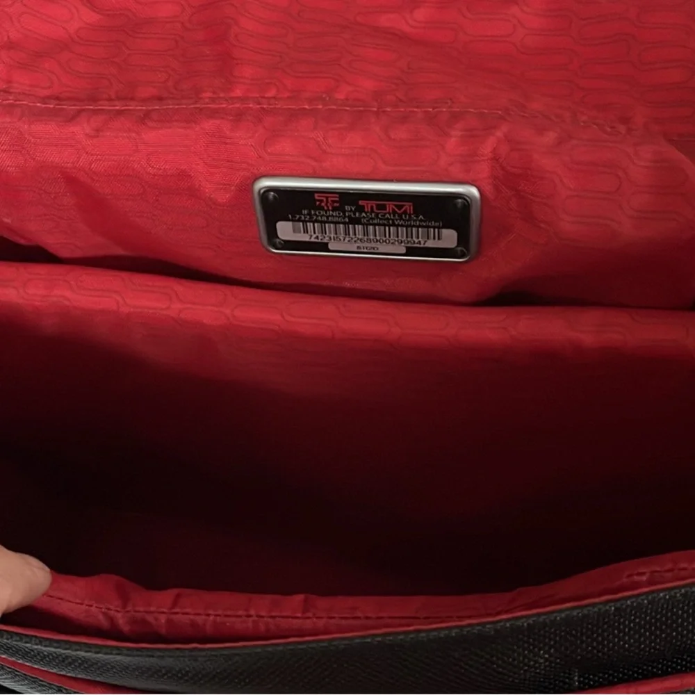 Tumi new, laptop bag.